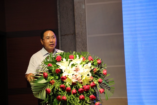 1563711285368043014.jpg 集团副董事长谭瑞清作沉要讲话.jpg